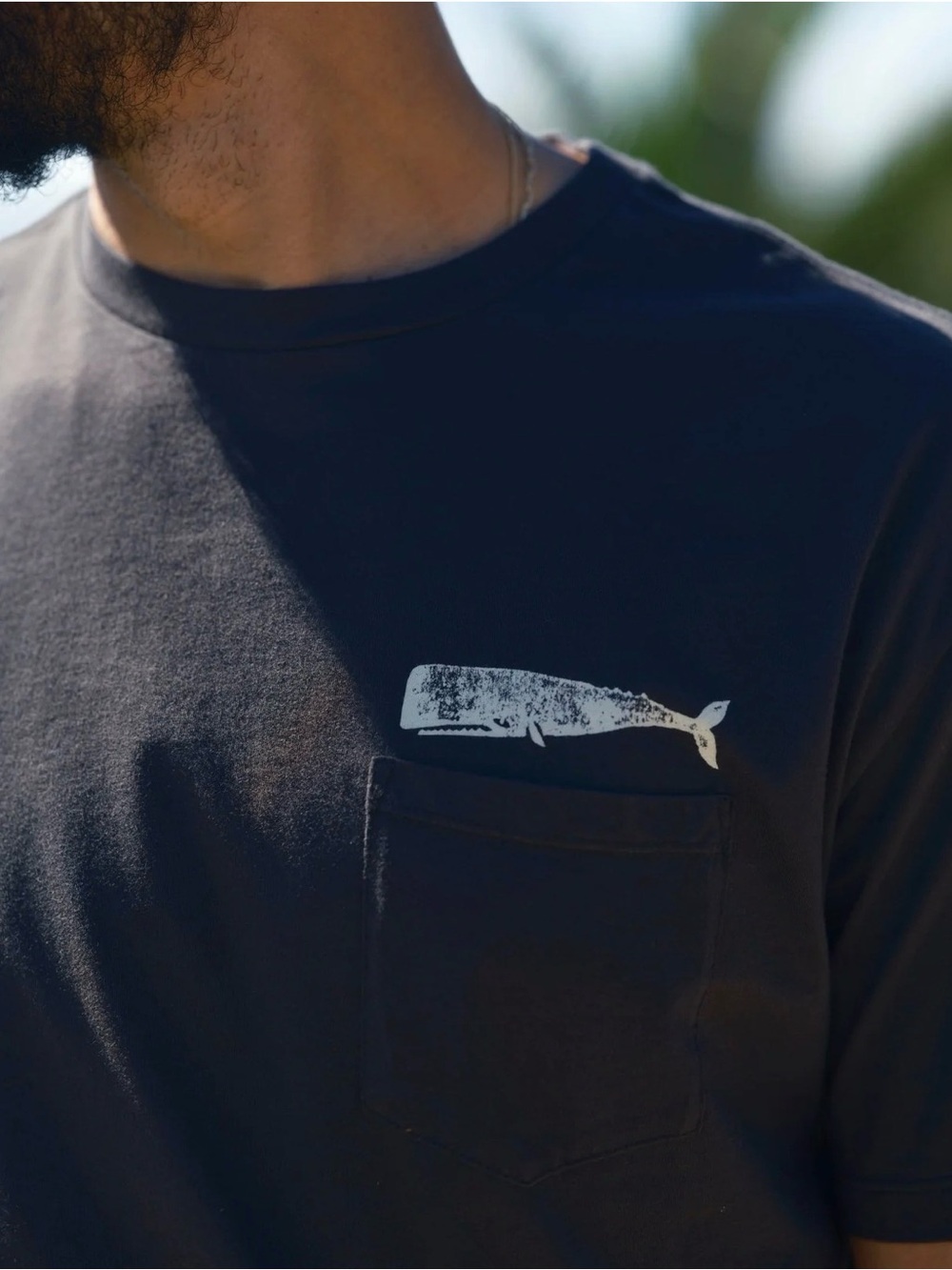 MOLLUSK SURF SHOP Men's FADED BLACK Pocket T-Shirt OLD WHALE SIZE MEDIUM